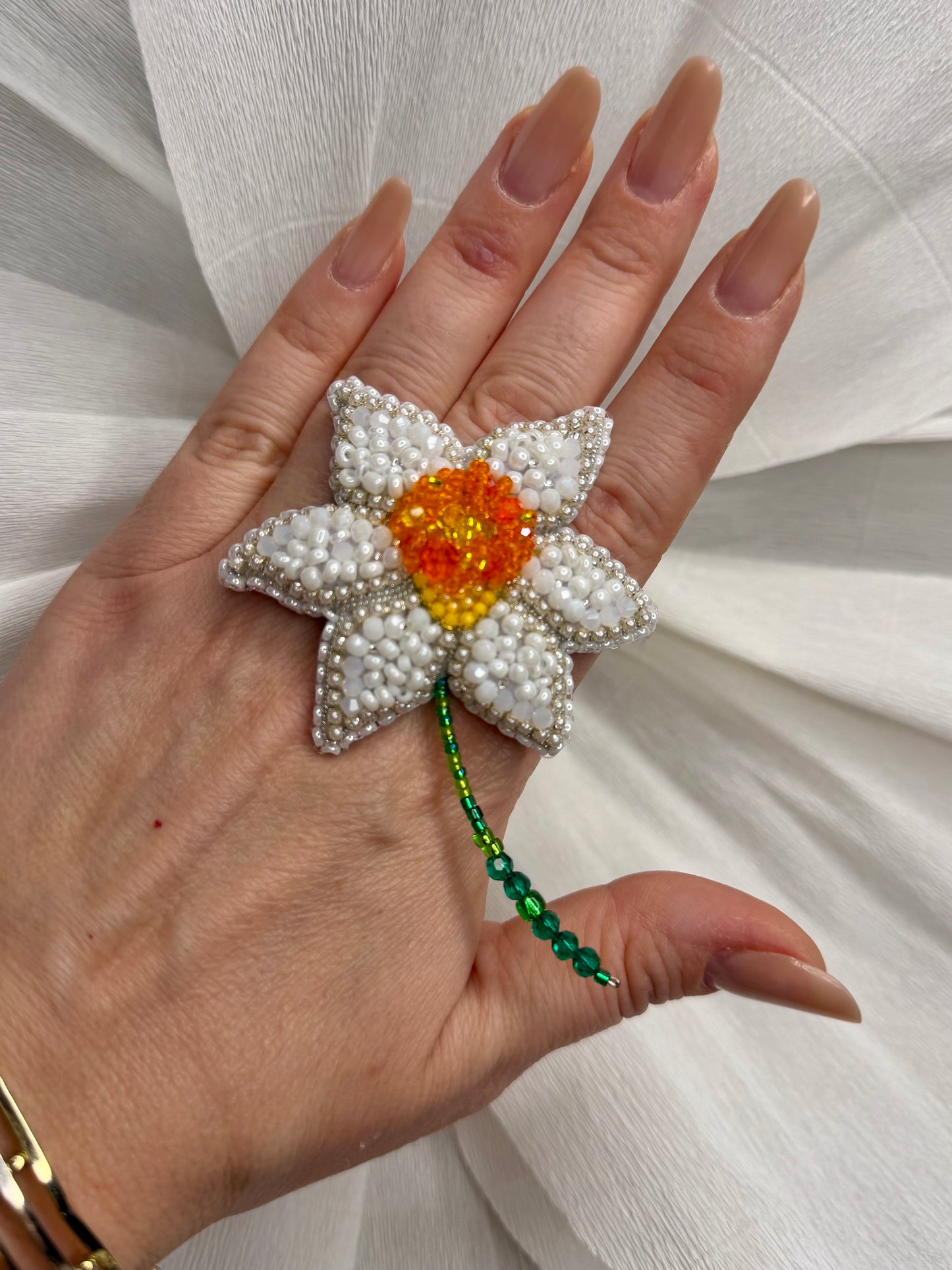 aBroșă Narcisa Mărțișor