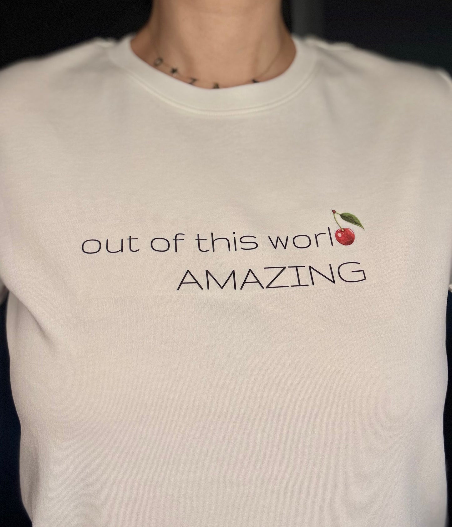 Accesoriu “out of this worl🍒AMAZING”-