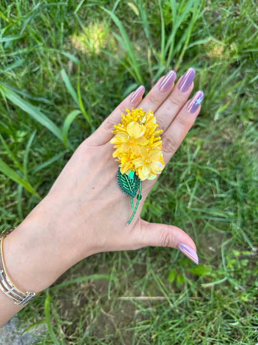 aaBroșă LILIAC