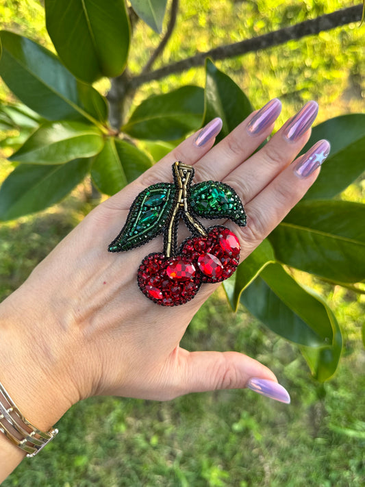 aaBroșă CHERRIES