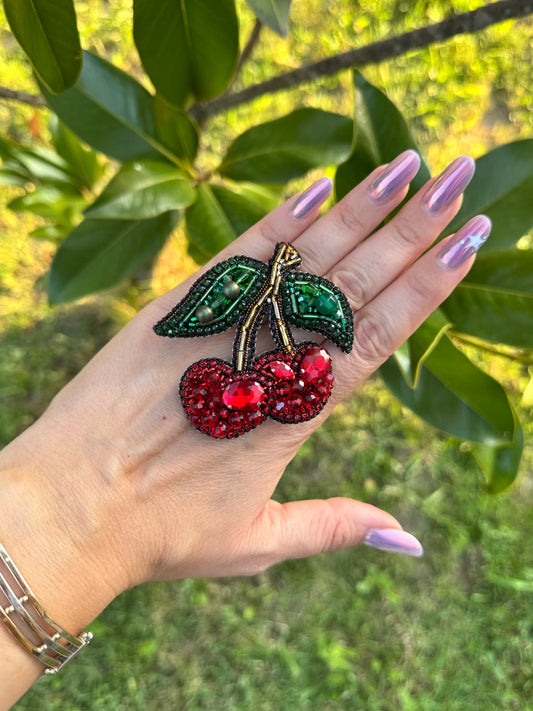 aaBroșă CHERRIES